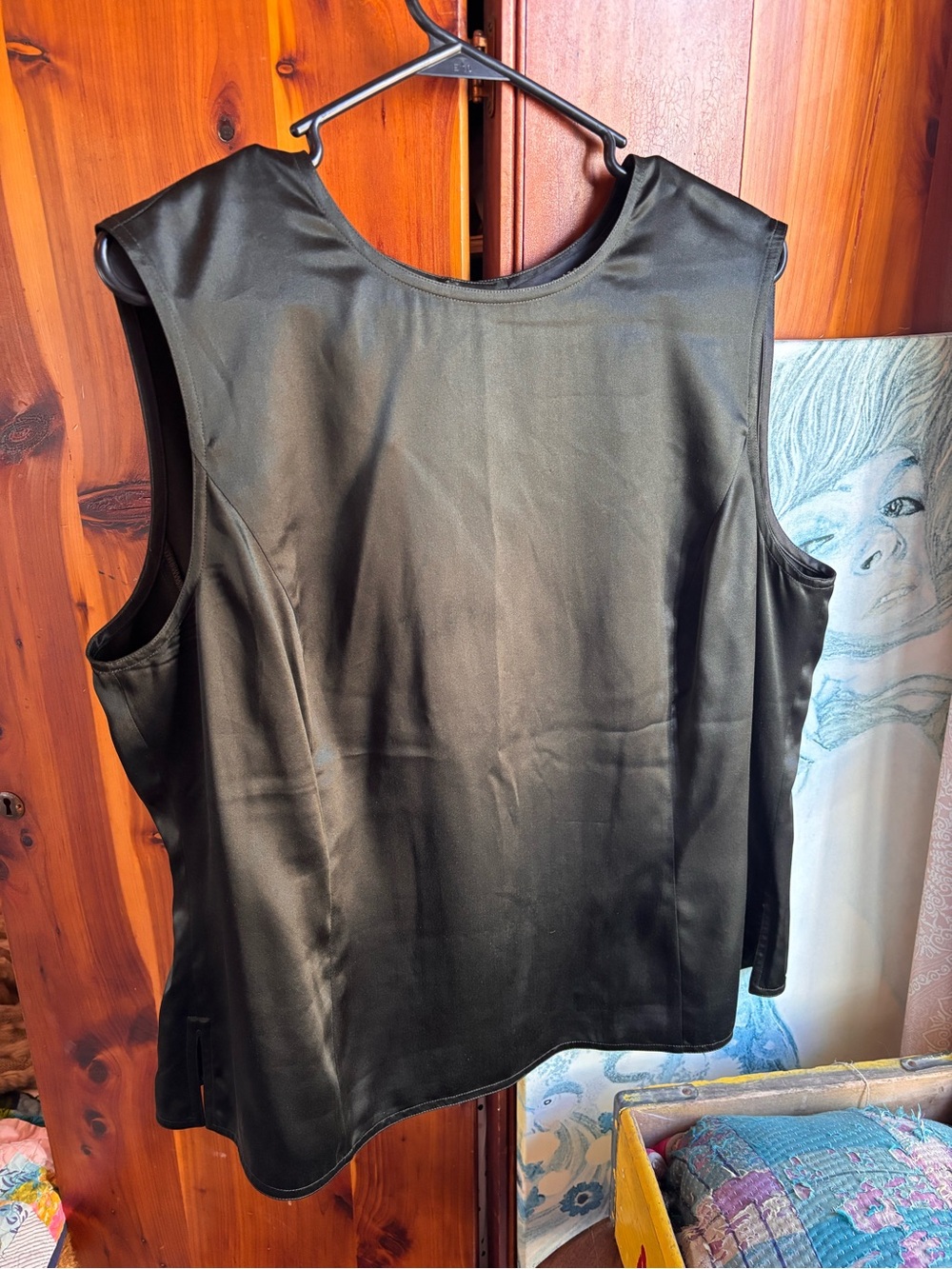 Linda Ballard Ellen Tracy silk black sleeveless blouse buttons up the back.